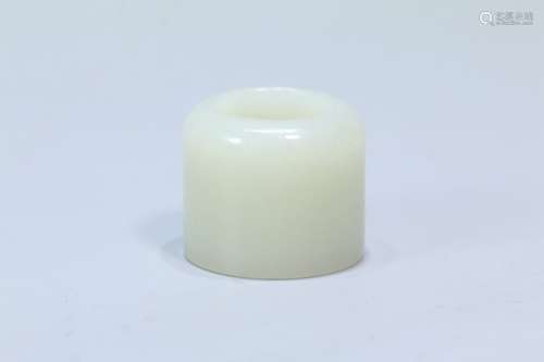 A Chinese Hetian Jade Ring