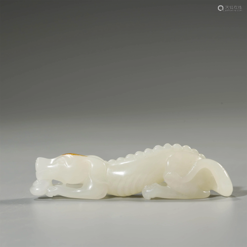 ANCIENT CHINESE,WHITE JADE CARVING MYTHICAL BEAST