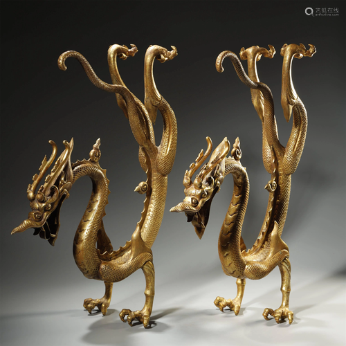 ANCIENT CHINESE,A PAIR OF GILT-BRONZE DRAGONS