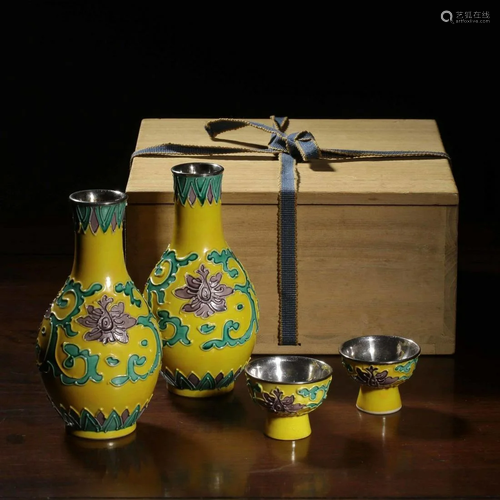 ANCIENT CHINESE,A SET OF CLOISONNE ENAMEL VASES AND