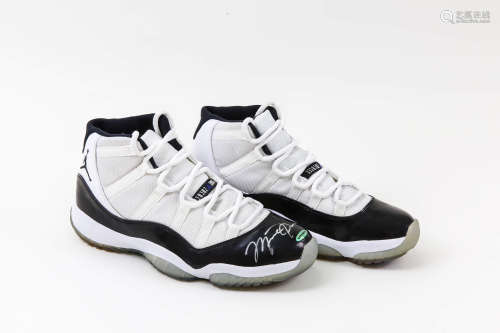 “飞人”迈克尔乔丹（Michael Jordan）11代球鞋 UDA  球鞋