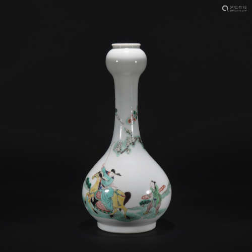 Qing dynasty colorful garlic-head-shaped vase