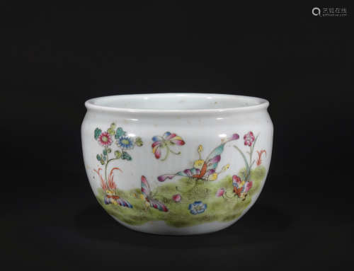 Qing dynasty pastel jar