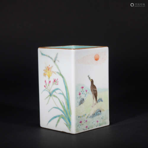 Qing dynasty pastel square pen container