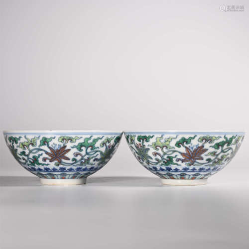 Qianlong of Qing Dynasty            A pair of bowls