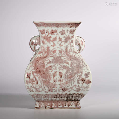 Qianlong of Qing Dynasty            Glazed red double ear Zun