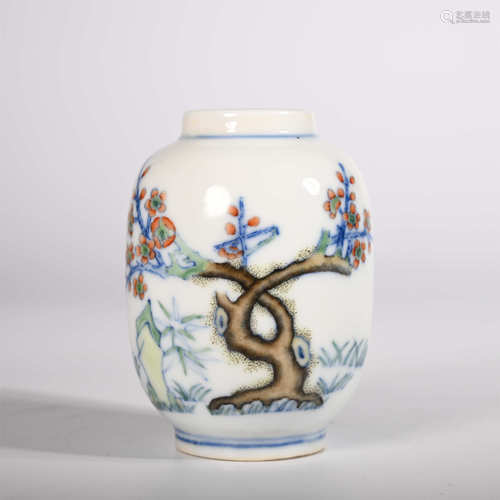 Yongzheng of Qing Dynasty            Pastel pot