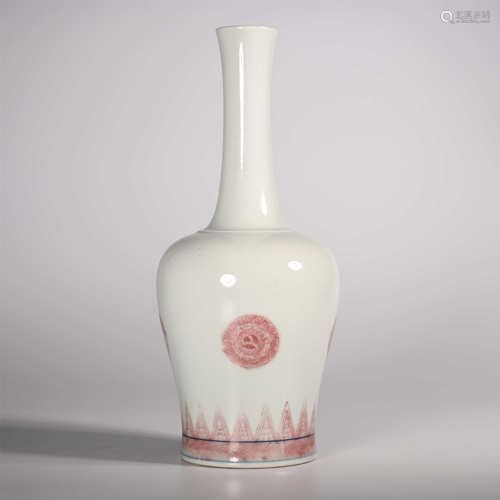 Kangxi of Qing Dynasty            Underglaze red bell jar