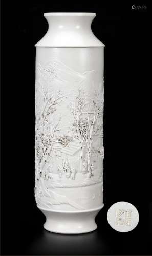 白釉雕瓷山水人物筒瓶