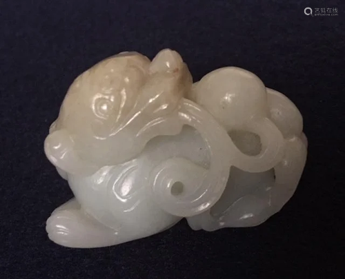 Jade Qilin w/an amber and silver beads, …