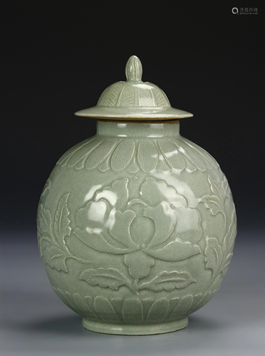 Chinese Celadon Glazed Jar With Cover