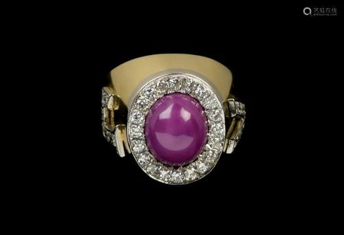 A 14K Gold Ring with Star Ruby and Diamo…