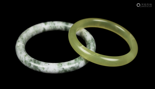 Xiuyan Jade Bangles (2 pcs)