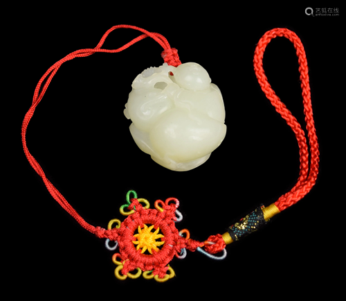 [Chinese] A Hetian White Jade Playing Boy w…