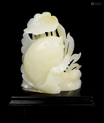 [Chinese] A Kunlun Heitian White Jade Fish a…