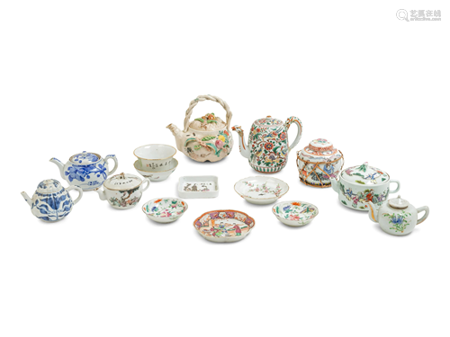 15 Chinese Porcelain Tea Wares