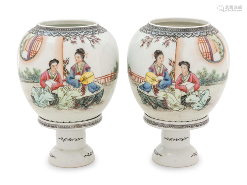 A Pair of Chinese Famille Rose Porcelain Lant…