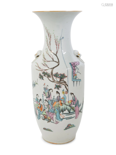 A Large Chinese Famille Rose Porcelain Vase