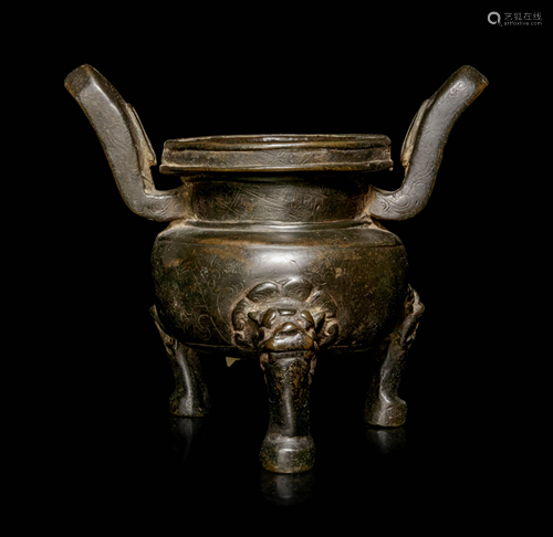 A Bronze Tripod Vessel, Ding