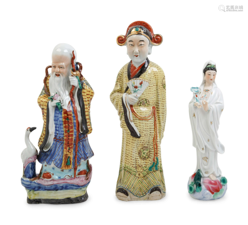 Three Chinese Famille Rose Porcelain Figu…