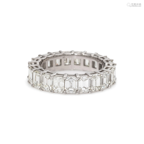 DIAMOND ETERNITY BAND