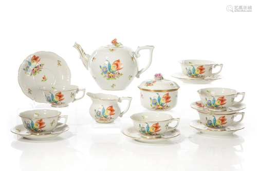 HEREND PORCELAIN TEA SET