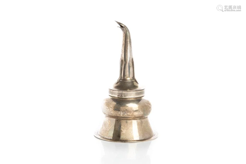 GEORGIAN SILVER WINE FUNNEL, 108g