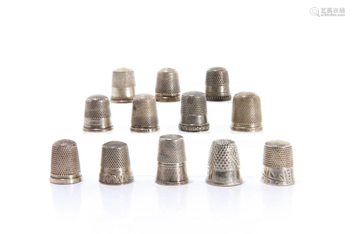 GROUP OF TWELVE SILVER THIMBLES 46g