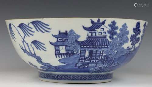 China, grote blauw wit porseleinen kom, Qianlong,m…