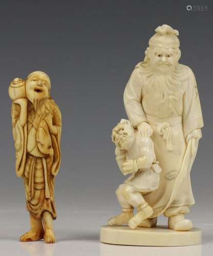 Japan, ivoren okimono en ivoren netsuke, Edo Meiji…