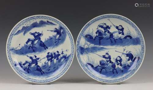 China, paar blauw witte porseleinen borden, Kangxi…