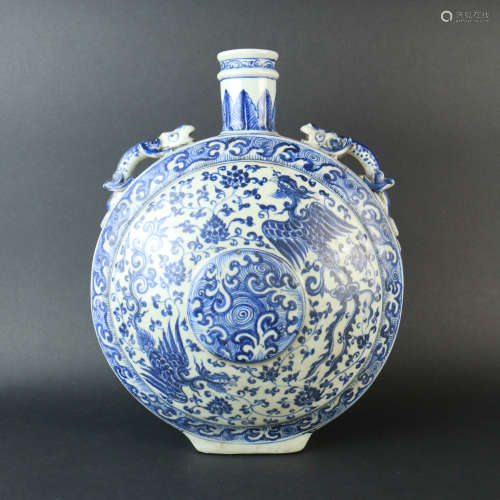 A Blue and White Porcelain Moonflask