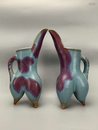 pair of chinese ge kiln porcelain wine cups