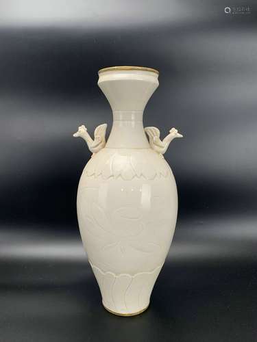 chinese ding kiln porcelain binaural vase