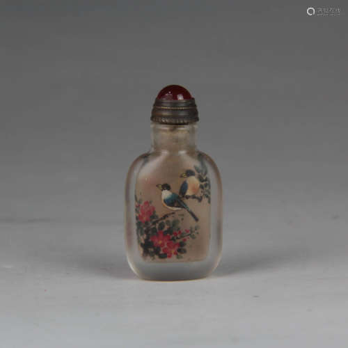A Crystal Snuff Bottle with Paintings Inside