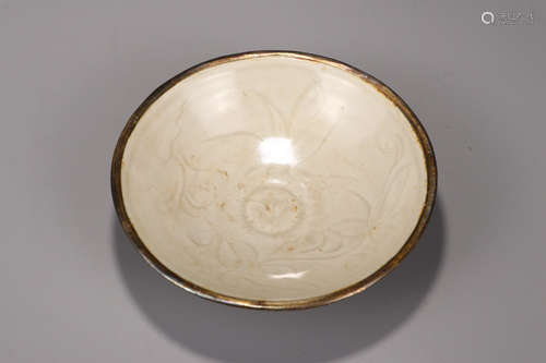 CHINESE DING KILN BOWL