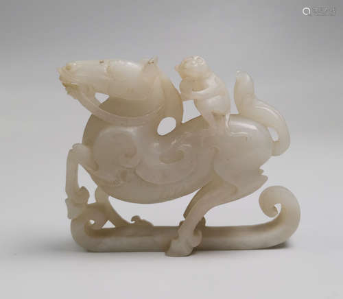 CHINESE CARVED HETIAN JADE ORNAMENT