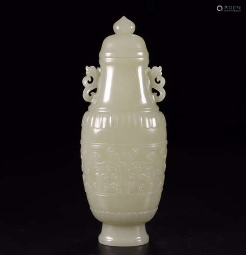 CHINESE CARVED HETIAN JADE DRAGON VASE