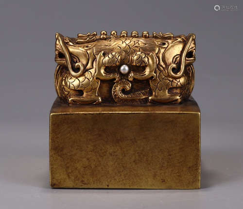 CHINESE GILT BRONZE DRAGON SEAL