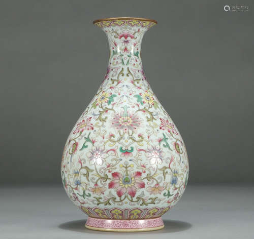 QIANLONG MARK, CHINESE FAMILLE ROSE VASE