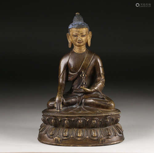 CHINESE GILT BRONZE BUDDHA