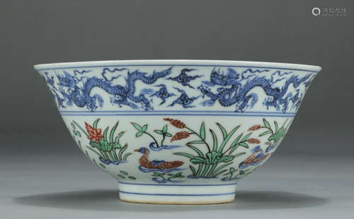 XUANDE MARK, CHINESE BLUE & WHITE DOUCAI BOWL