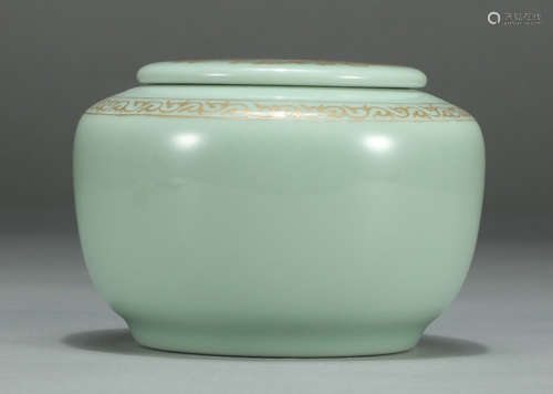 CHINESE CELADON DRAGON JAR