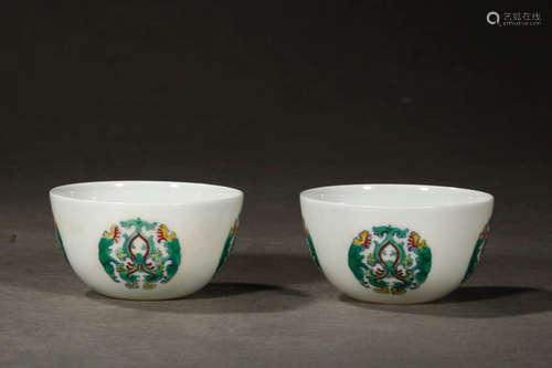 PAIR OF CHINESE DOUCAI CUP