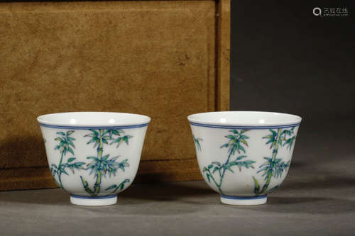 YONGZHENG MARK, PAIR OF CHINESE DOUCAI CUP