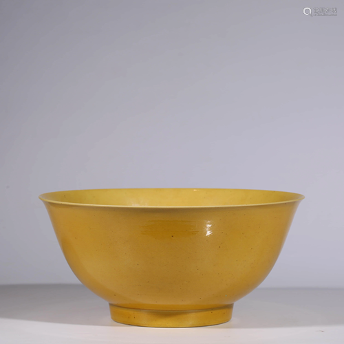 A YELLOW GLAZED BOWL WITH KANGXI MARK