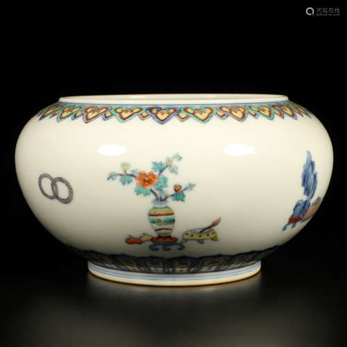 A Clashingcolor Bogu Pattern Porcelain Brush Washer