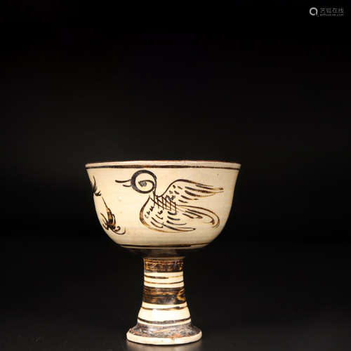 A Cizhou Kiln Porcelain Standing Cup