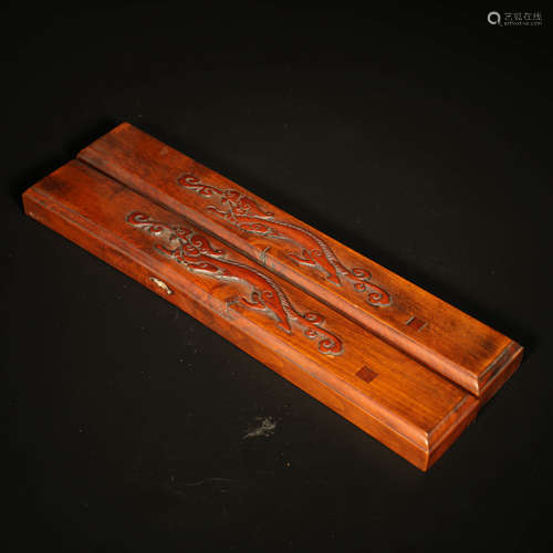 A Pair of Bamboo Inlaid Boxwood Dragon Pattern Paper Weight