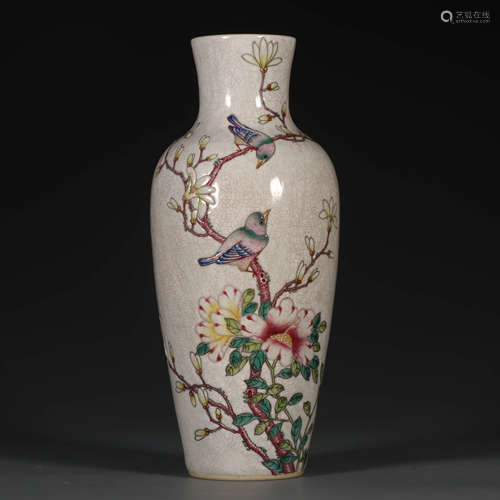 An Imitation Ge Glaze Flower&Bird Pattern Porcelain Vase